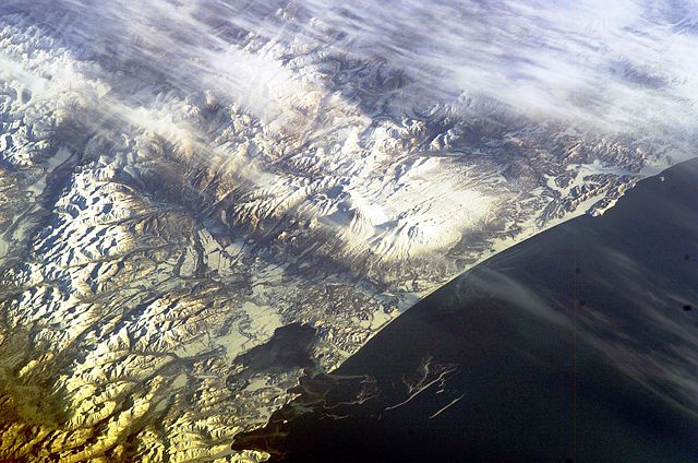 File:Koryaksky and Avachinsky volcanoes from the ISS.jpg