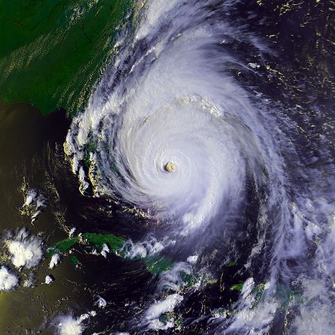 File:Hurricane Floyd 14 sept 1999 2030Z.jpg