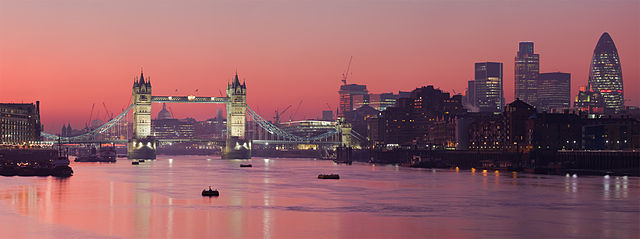 File:London Thames Sunset panorama - Feb 2008.jpg