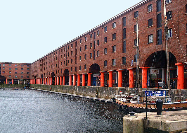 File:Albert Docks Liverpool.jpg