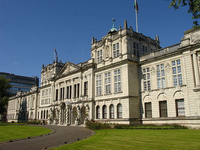 File:Cardiff University main building.jpg