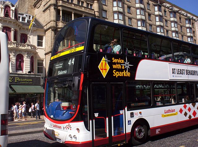 File:Lothian Buses Number 44.jpg