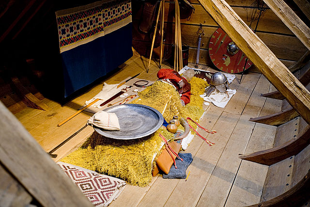 File:2008-05-17-SuttonHoo Burial.jpg