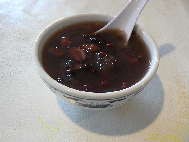 File:Redbeansoupdessert.jpg