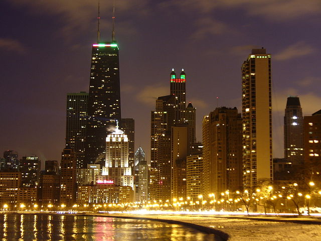 File:Oak Street Beach in Chicago.jpg