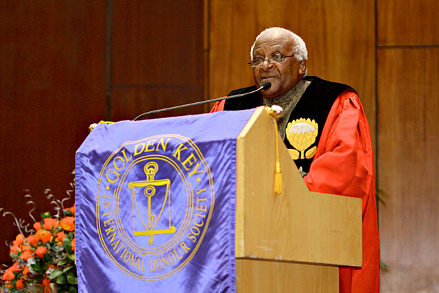 File:Desmond Tutu At NMRE 2009 - pic 2.jpg