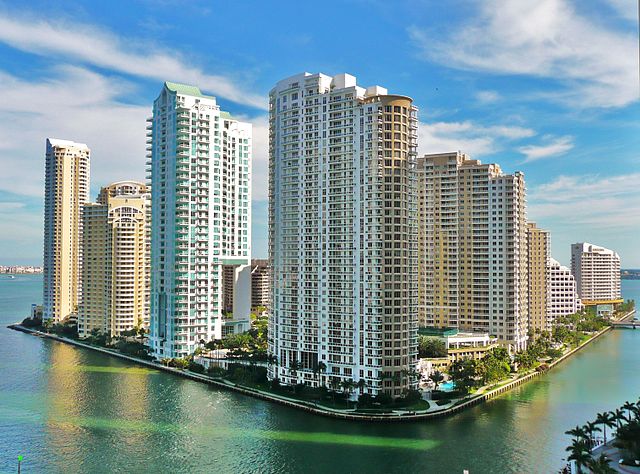 File:Brickell Key from north 20100211.jpg
