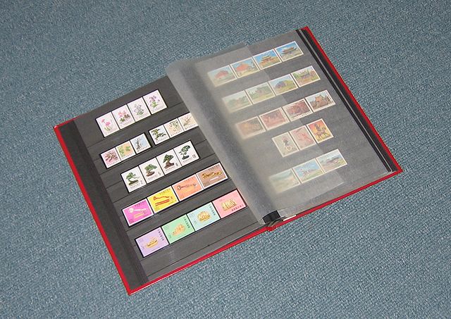 File:Stamp album sleeve.jpg