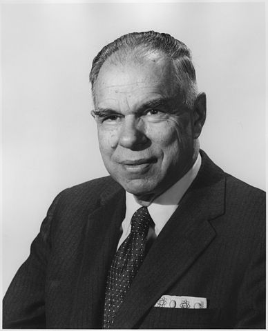 File:Glenn Seaborg - 1964.jpg