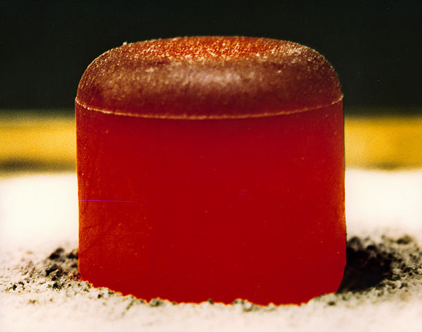 File:Radioisotope thermoelectric generator plutonium pellet.jpg