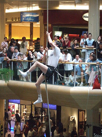 File:Rope Climbing.jpg