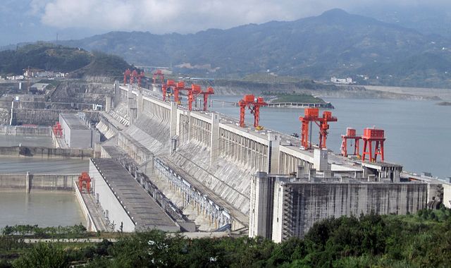 File:ThreeGorgesDam-China2009.jpg