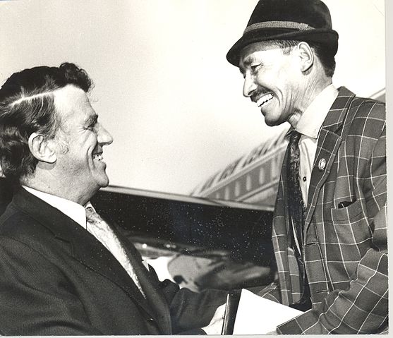 File:Edmund Hillary & Sherpa Tenzing.jpg