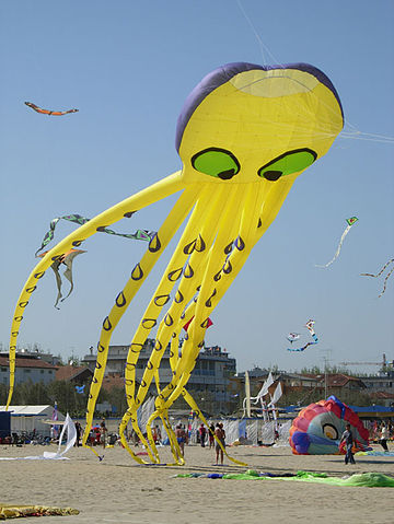 File:Peter-lynn-octopus.jpg