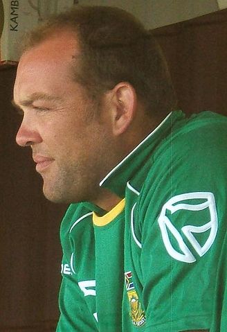 File:Jacques Kallis 2.jpg