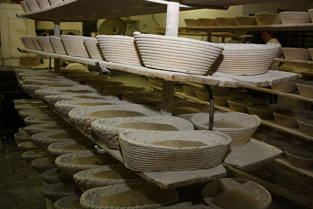 File:V&yacute;roba chleba (24).JPG