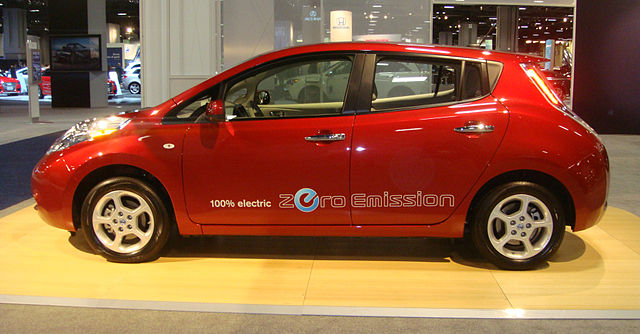 File:2011 Nissan Leaf WAS 2011 1040.JPG