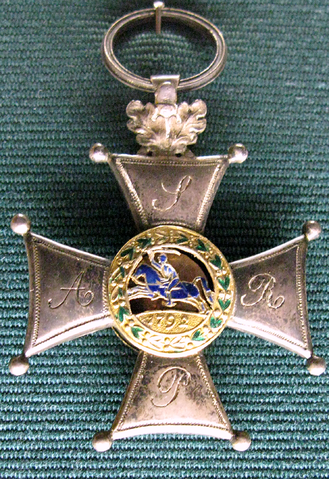 File:Silver Cross of Virtutu Militari Order.png