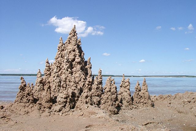 File:Kleckerburg1 2006 08.jpg