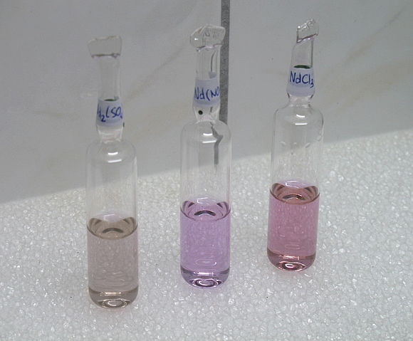 File:Neodymium tl1.jpg