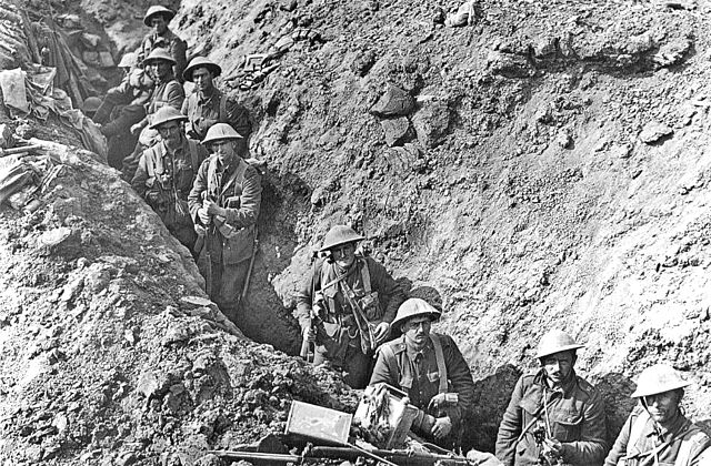 File:New Zealand trench Flers September 1916.jpg