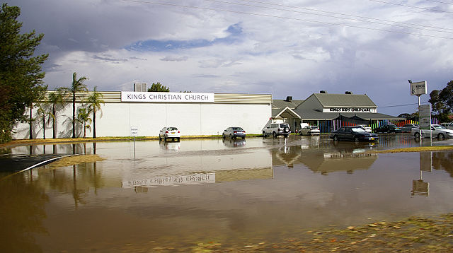 File:Kings Christian Church carpark Flooded.jpg