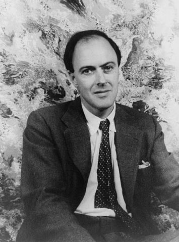 File:Roald Dahl.jpg