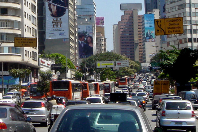 File:Traffic jam Sao Paulo 09 2006 30.JPG