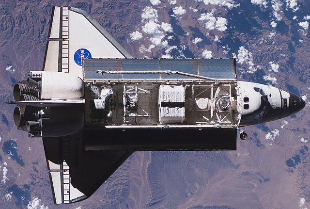 File:STS-118 approaching ISS.jpg