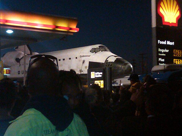 File:Endeavour Manchester Avenue.JPG