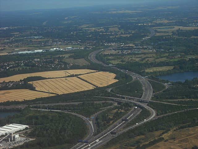 File:M4 M25 junction.jpg