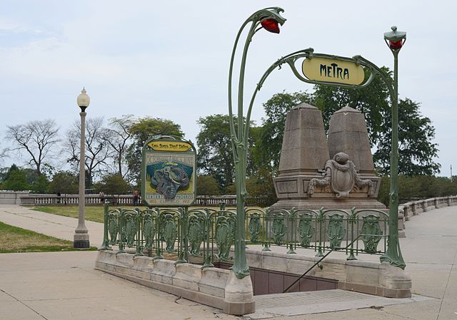 File:2012-07-21 7000x4912 chicago art nouveau metra.jpg