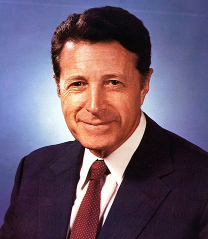 File:Caspar Weinberger official photo.jpg