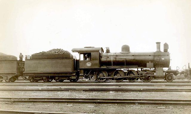 File:SAR Class 8X 882 (2-8-0).jpg