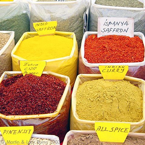 File:Saffron and other spices at a Turkish market.jpg
