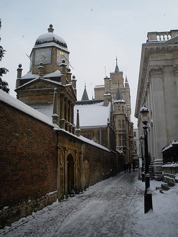 File:Senate House Passage in the snow.JPG