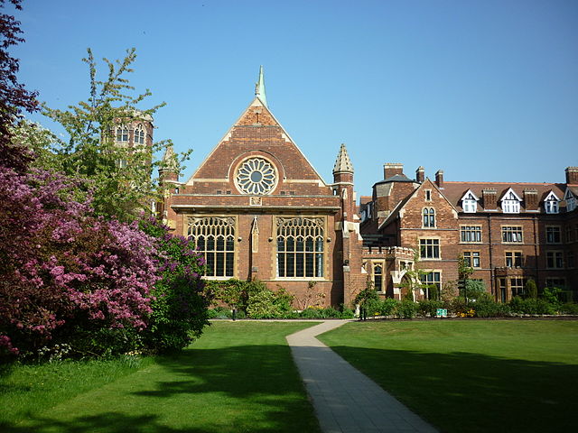 File:The Cavendish Building of Homerton College Cambridge, May 2011.jpg