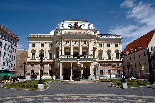 File:Slovak National Theatre in Bratislava - Old building.jpg
