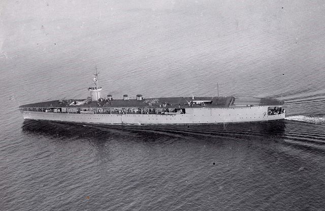 File:Japanese aircraft carrier Hōshō Tokyo Bay.jpg