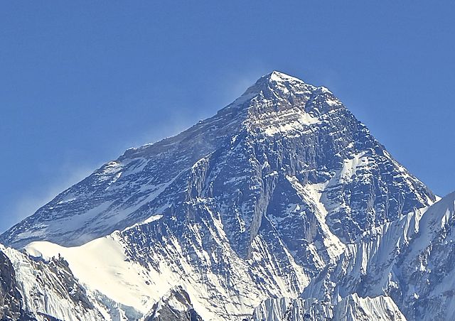 File:Mt. Everest from Gokyo Ri November 5, 2012 Cropped.jpg