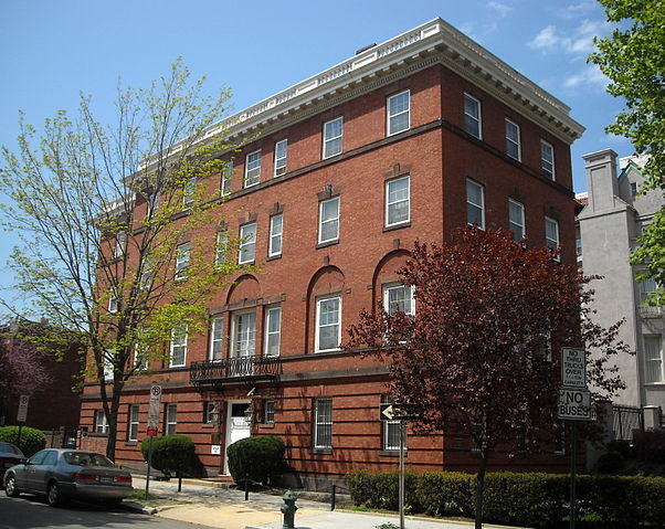 File:Embassy of Angola (Washington, D.C.).JPG