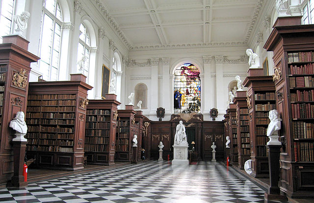 File:WrenLibraryInterior.jpg