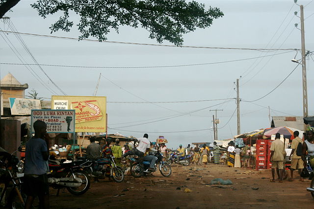 File:Abomey-Calavi.jpg