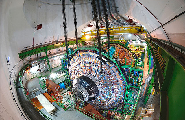 File:YE Plus1 descends into cavern.jpg