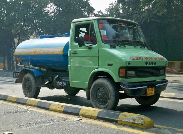 File:Tata trucks.jpg