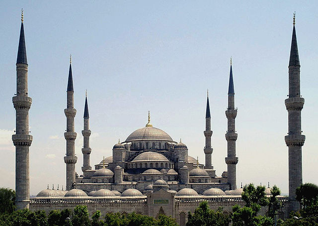 File:Sultan Ahmed Mosque Istanbul Turkey retouched.jpg