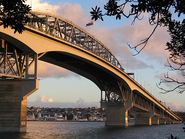 File:Auckland Harbour Bridge With Flag.jpg