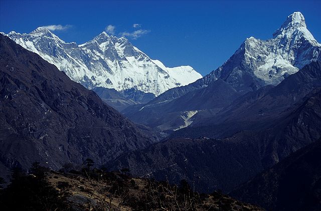 File:Nepal Mount Everest And Ama dablam.jpg