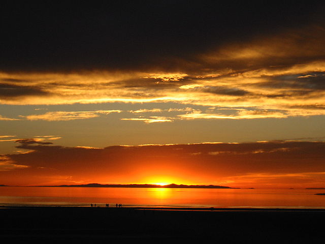 File:Antelope island sunset.jpg