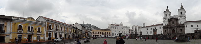 File:Plaza de San Francisco en Centro hist&oacute;rico de Quito, Ecuador.JPG